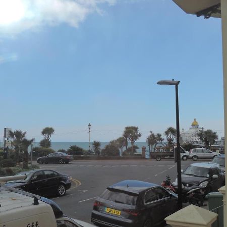 3 Queens Gardens Sea View Apartment Eastbourne Exterior foto